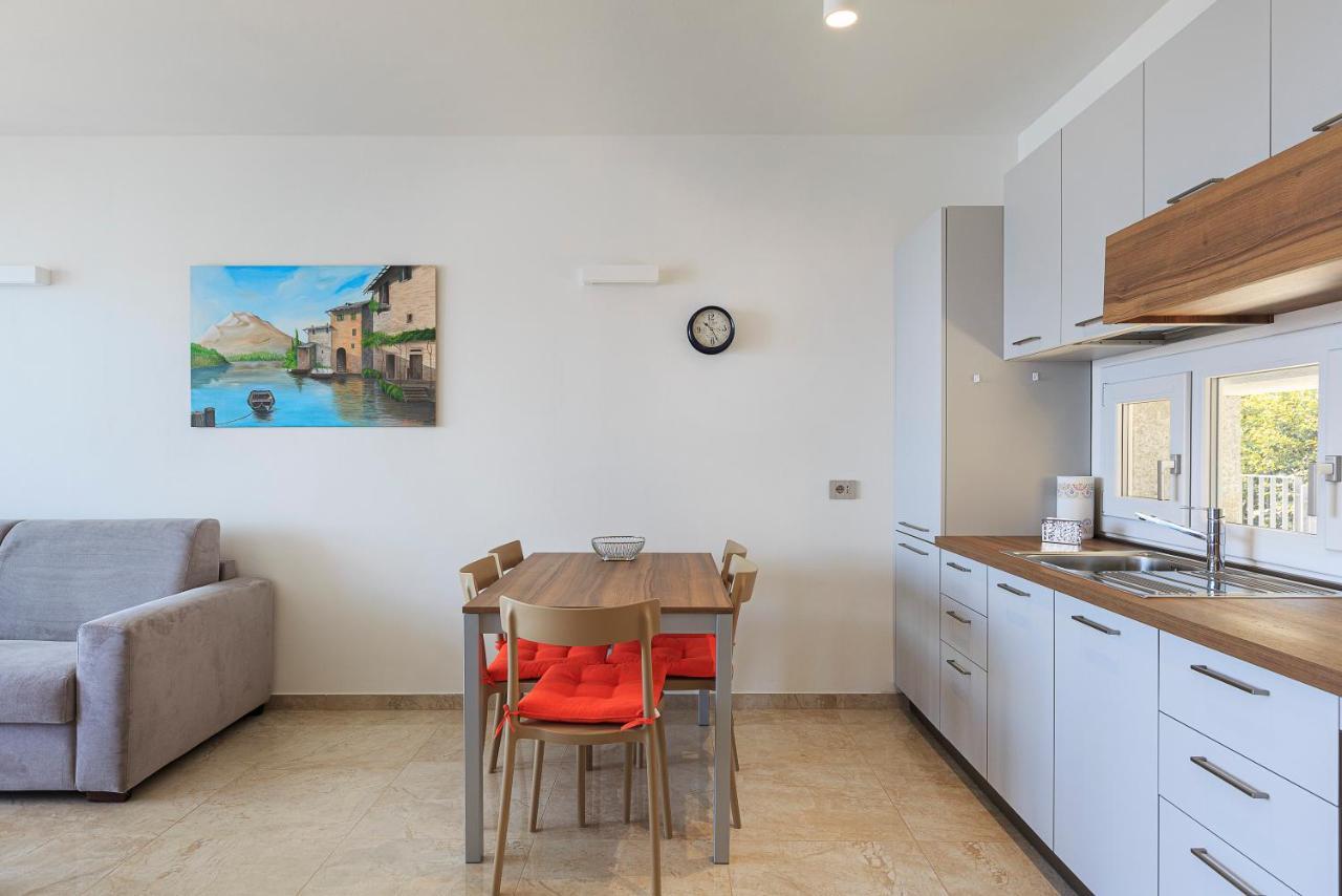 Appartamento Carolnoemi - Vista Lago - By Impero House Baveno Exterior foto